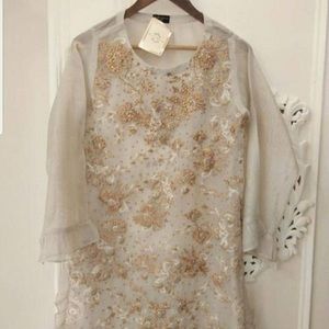 Agha noor organza kurti